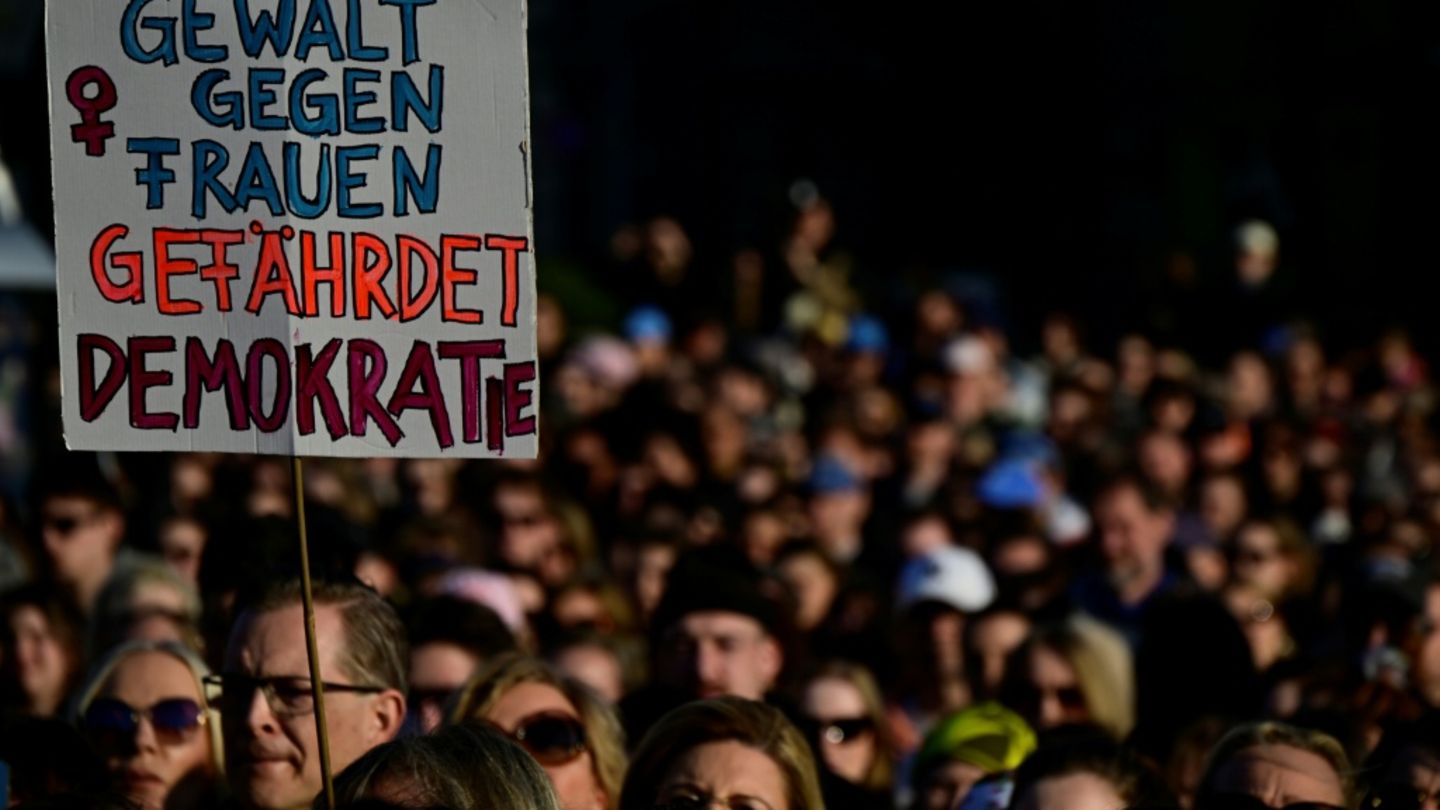 Demonstration gegen Gewalt gegen Frauen in Berlin