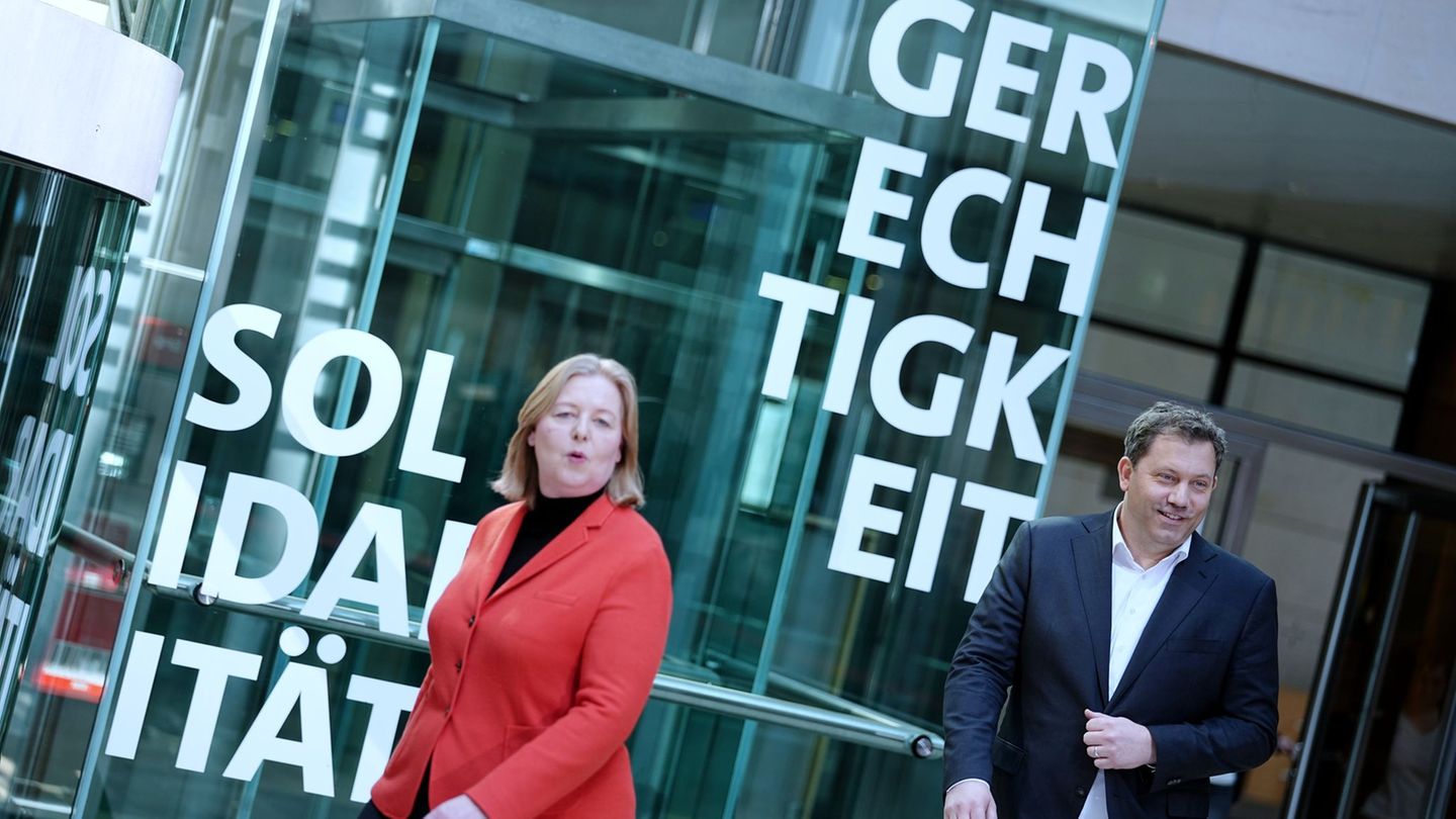 Bundes-SPD: Berliner SPD-Politiker fordert Rücktritt der Parteispitze