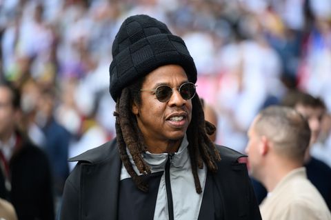 Rapper Jay-Z berichtet im Interview mit der Zeitschrift GQ, was die Vergewaltigungsvorwürfe damals für sein Leben bedeutet haben