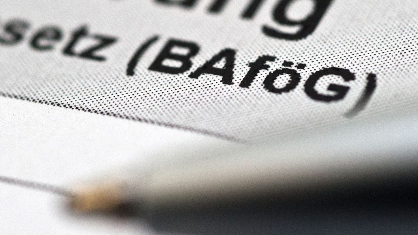 Studienförderung: Schafft Thüringen die Wende im Bafög-Chaos?