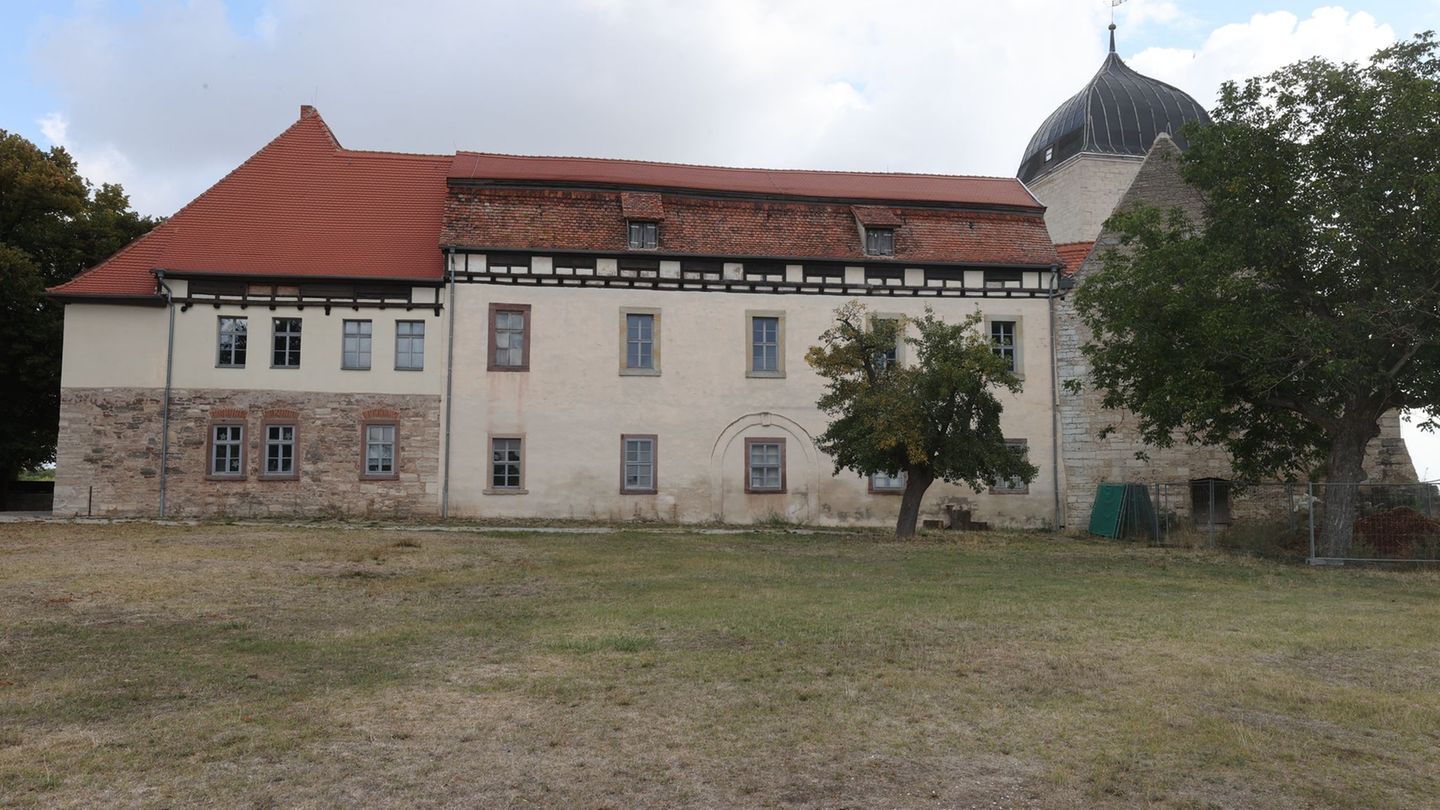 Brände: Thüringen: Feuer beschädigt Burg aus 12. Jahrhundert