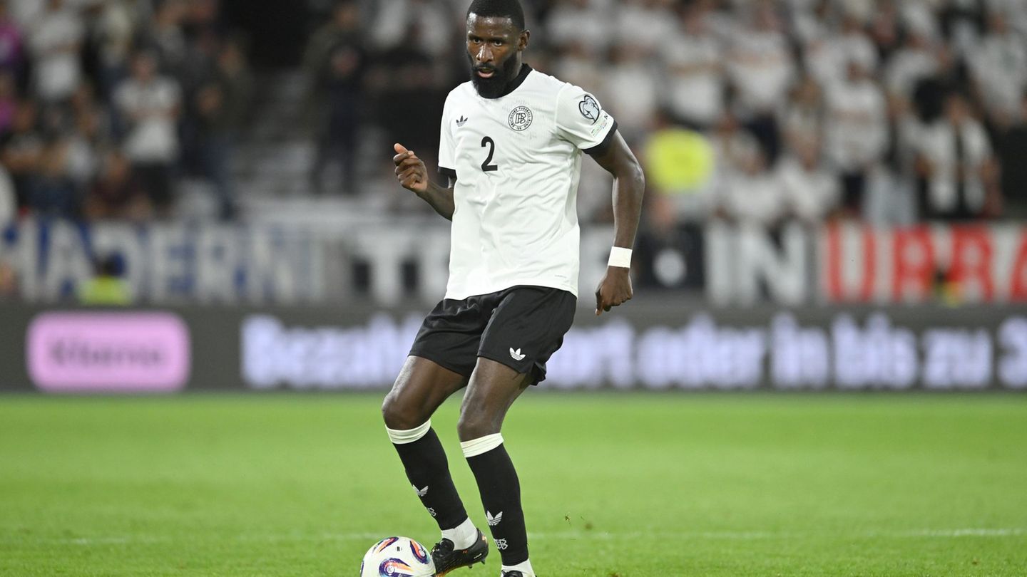 Fußball-Nationalmannschaft: Rüdiger nimmt neue DFB-Rolle an: "Ob Startelf oder Bank"