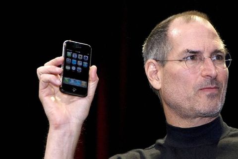 Steve Jobs bei der Vorstellung des ersten iPhone.