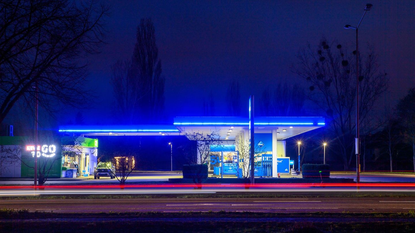Folgen des Iran-Kriegs: Trendwende an der Tankstelle - Spritpreis sinkt