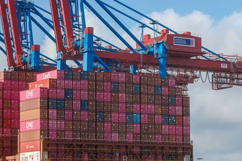 Mehr Umsatz, aber trotzdem kaum Gewinn - die Hamburger Hafen und Logistik AG (HHLA) will deshalb für das vergangene Geschäftsjah