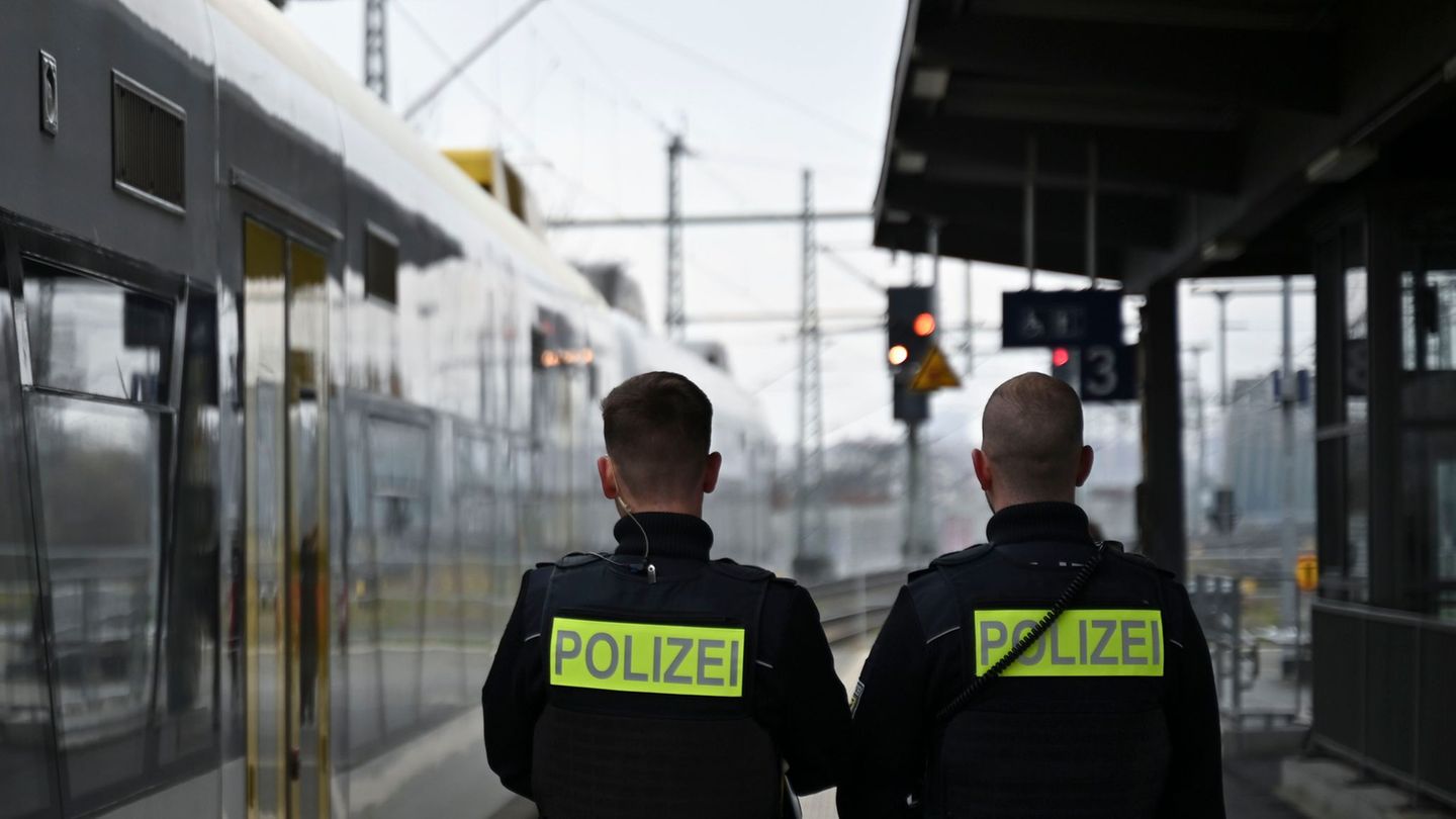 Kriminalität: Gewalt an Bahnhöfen – Polizei zeigt erneut Präsenz