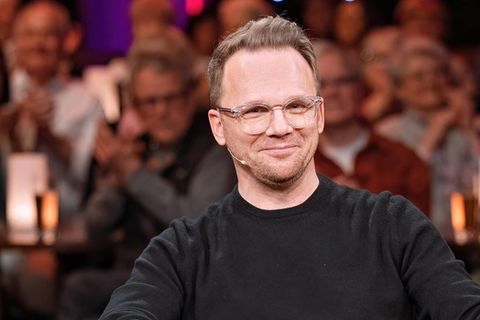 Ralf Schmitz moderiert nach längerer Zeit wieder eine Show.