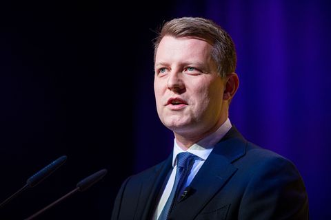 NRW-FDP-Chef Henning Höne will die Führung der Bundespartei übernehmen. (Archivbild) Foto: Moritz Frankenberg/dpa