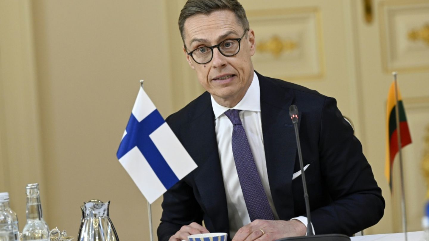 Finnlands Staatschef Stubb: Ukraine-Verhandlungen womöglich vor dem Aus