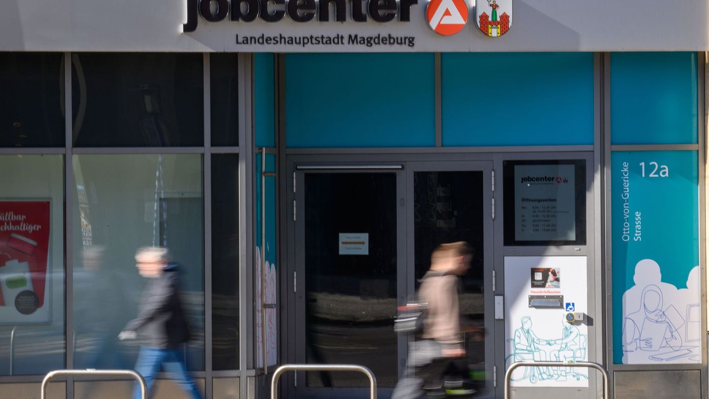 Arbeitsmarktentwicklung: Sachsen-Anhalt und Thüringen verlieren massiv Arbeitskräfte