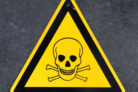 Auf einer Straße war Quecksilber entdeckt worden. (Symbolbild) Foto: Marc Müller/dpa