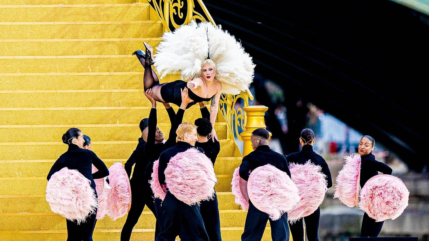Lady Gaga bei der Eröffnungszeremonie der Olympischen Sommerspiele 2024 in Paris