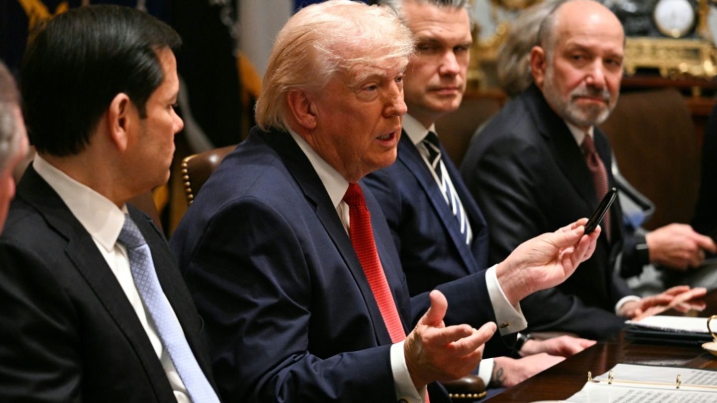 Trump nennt Kontrolle über Irans Öl "eine Option"