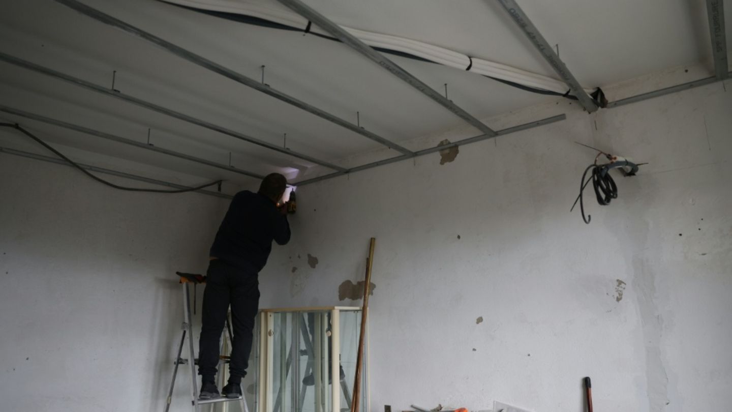 Handwerkerarbeiten in einem Haus