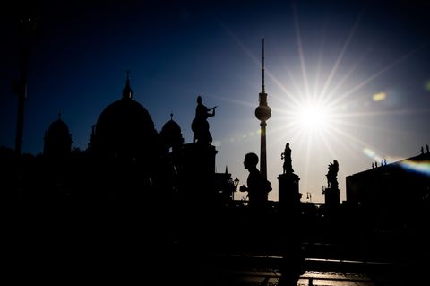 Die Staatsoper Unter den Linden organisiert einen gemeinsamen Lauf. (Symbolbild) Foto: Christoph Soeder/dpa