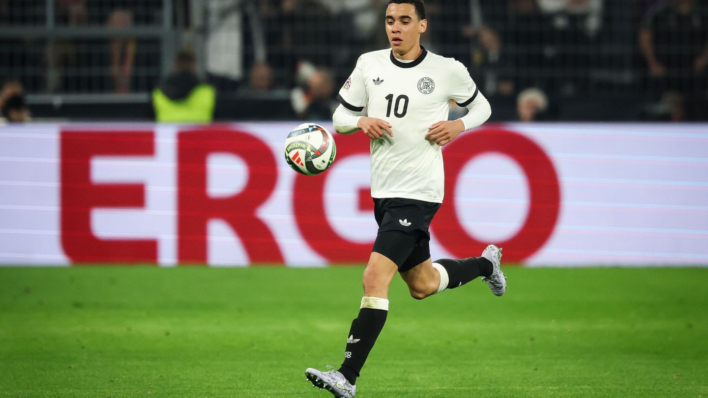 Jamal Musiala bestritt sein letztes Länderspiel vor einem Jahr gegen Italien. (Archivbild) Foto: Christian Charisius/dpa