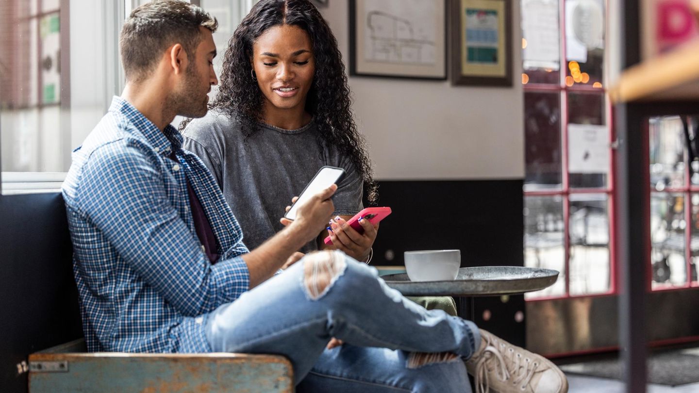 Geld in der Beziehung: Zeigst du mir deinen Kontostand, Liebling?