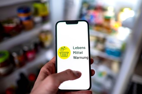 Vor allem Allergiker werden davor gewarnt, die Produkte zu essen. (Symbolbild) Foto: Sina Schuldt/dpa