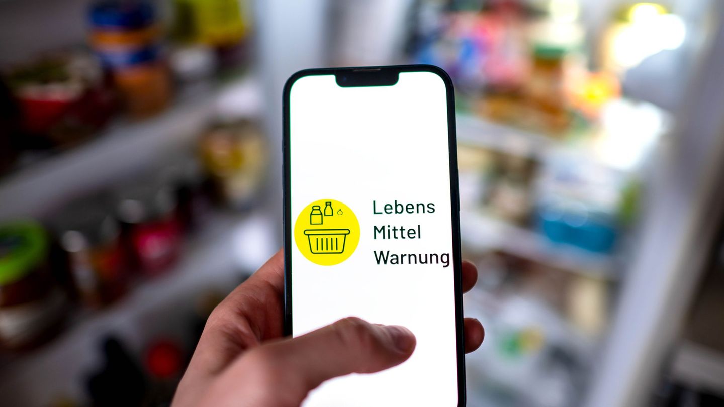 Vor allem Allergiker werden davor gewarnt, die Produkte zu essen. (Symbolbild) Foto: Sina Schuldt/dpa