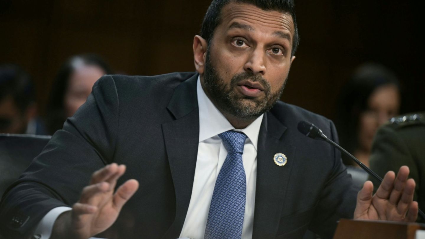 Iran-nahe Gruppe soll Mails von FBI-Chef Patel gehackt haben