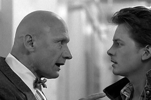 James Tolkan, hier zu sehen in einer Szene mit Michael J. Fox in "Zurück in die Zukunft".