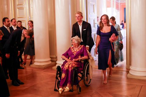 Prinzessin Astrid (v) musste wegen einer Lungenentzündung behandelt werden. (Archivbild). Foto: Hanna Johre/NTB/AP/dpa