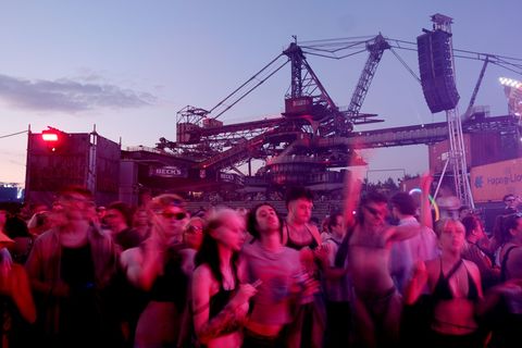 Die Baggerstadt Ferropolis ist Schauplatz für viele Festivals. (Archivbild) Foto: Sebastian Willnow/dpa