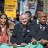 Hollywoodstar Robert De Niro lief bei den Protesten in New York mit