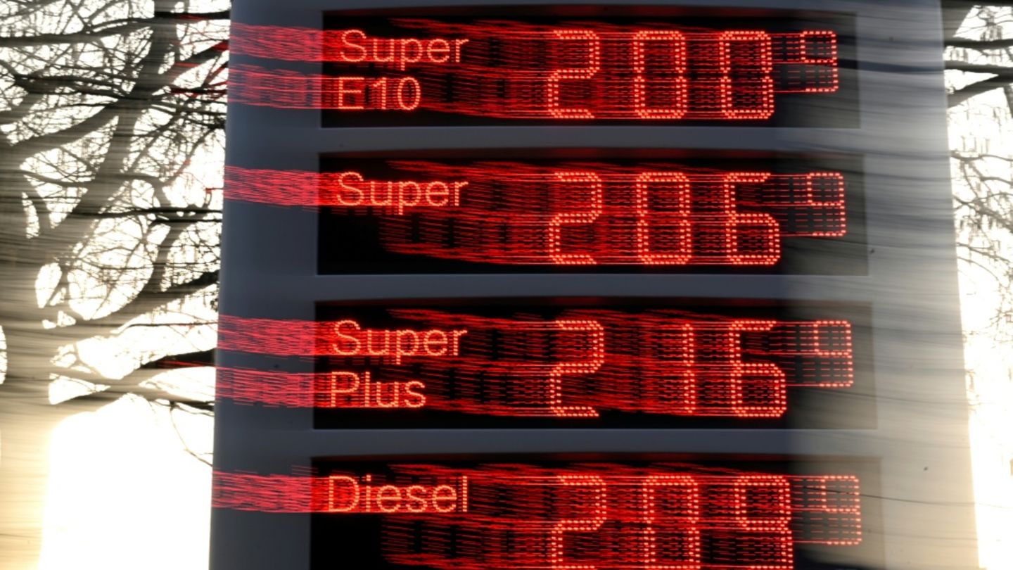 Spritpreise am 9. März an Tankstelle in Essen