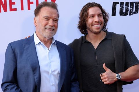 Arnold Schwarzeneggers Sohn Joseph Baena feiert einen Bodybuilding-Erfolg.