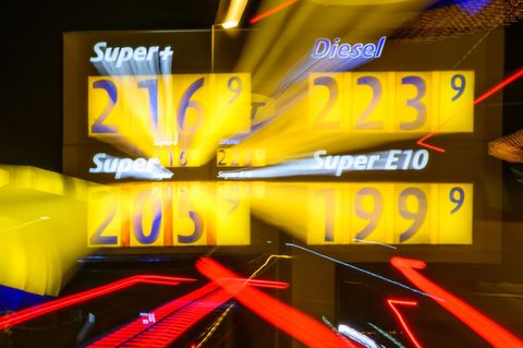 Die Preise für Sprit sind deutlich gestiegen. Foto: Hendrik Schmidt/dpa