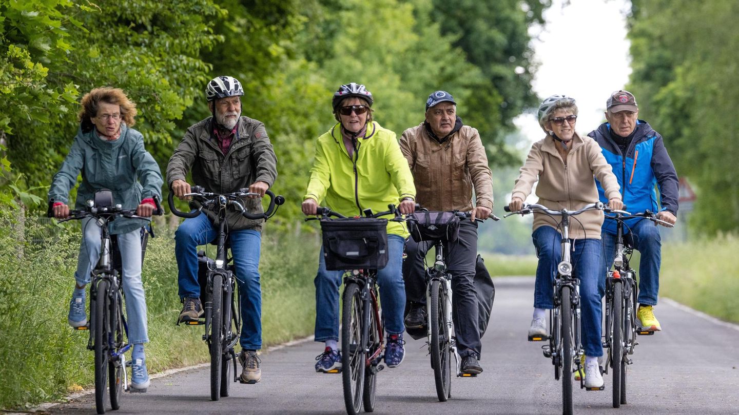 FORSA-UMFRAGE: Feiertag streichen für die Wirtschaft? Mehrheit klar dagegen