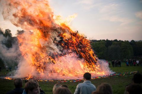 Osterbräuche: Osterfeuer