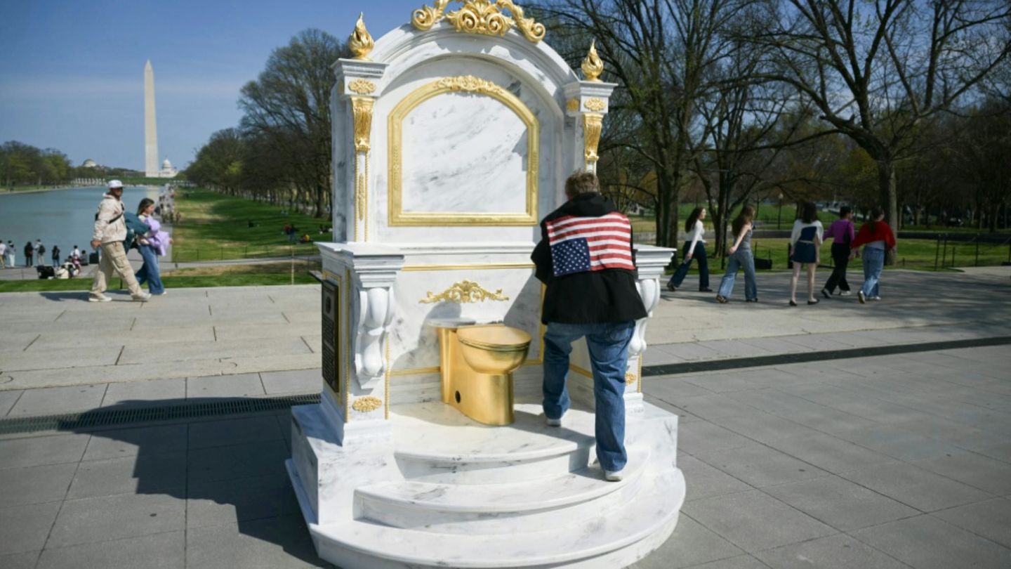 Die goldene Toilette in Washington