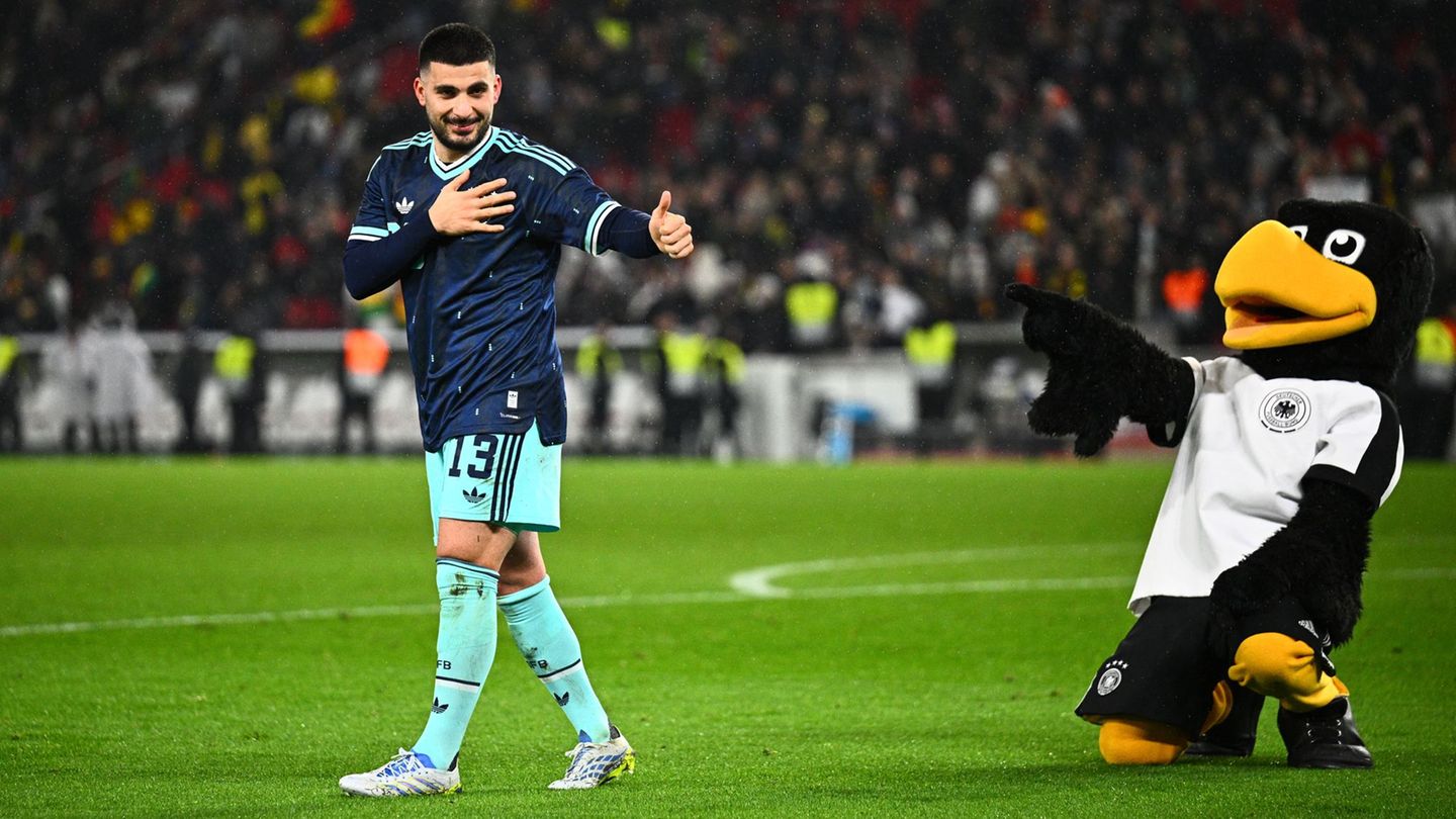 Mann des Abends in Stuttgart: VfB-Profi Deniz Undav schoss die Nationalmannschaft zum Sieg gegen Ghana. Foto: Tom Weller/dpa