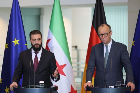 Friedrich Merz mit Ahmed al-Sharaa
