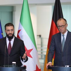 Friedrich Merz mit Ahmed al-Sharaa