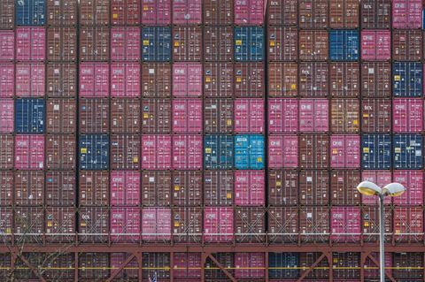 Der Krieg im Nahen Osten wirbelt die Lieferketten durcheinander. (Archivbild) Foto: Markus Scholz/dpa