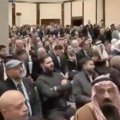 Ahmed Al-Scharaa betritt Berliner Hotel