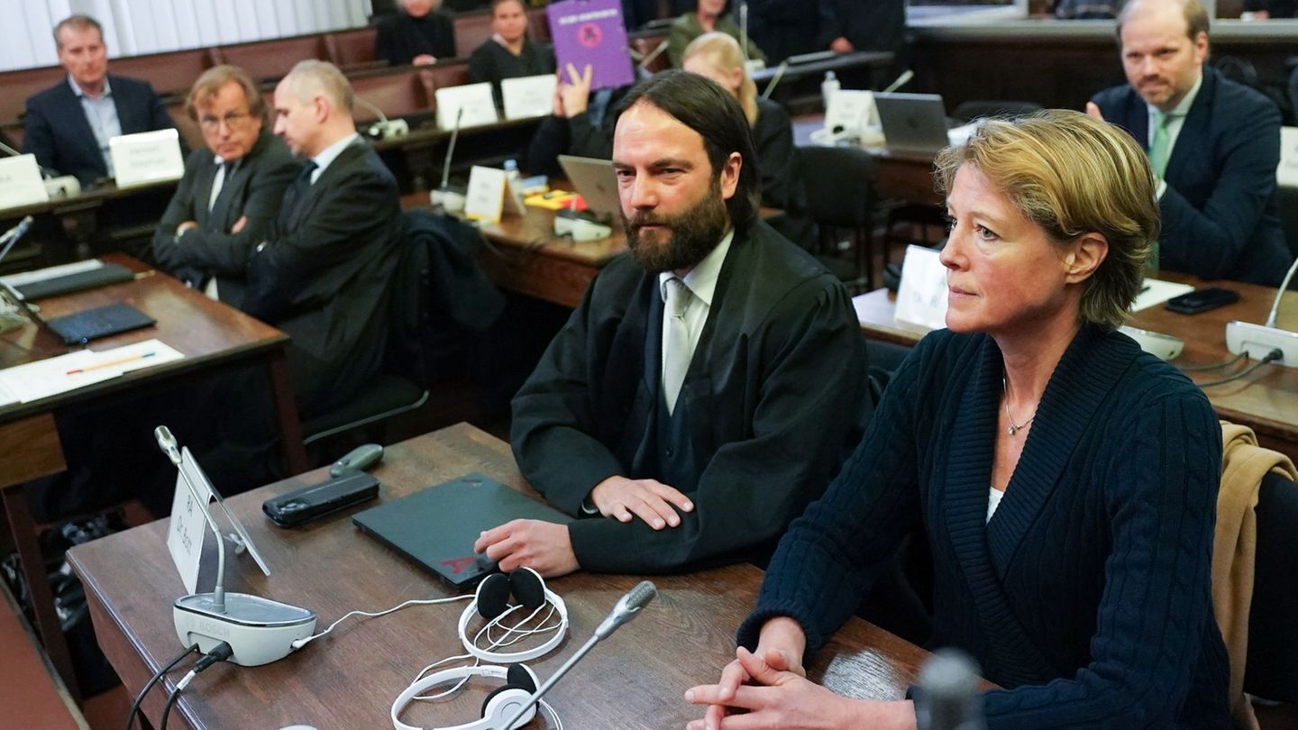 43. Verhandlungstag: "Unmenge von Tüten" - Blocks Nachbarin schildert Eindrücke