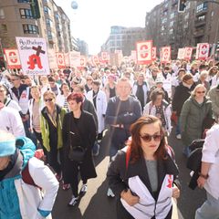 Demonstrierende Ärzte und Apotheker