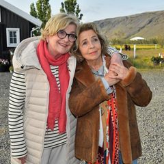 "Traumschiff: Island": Evelyn (Saskia Vester, l.) und Antonia (Michaela May) treffen nach vielen Jahren wieder aufeinander.