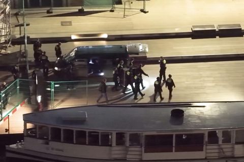 Hamburgs Polizei an der Binnenalster