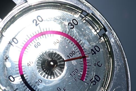 Thermometer während Hitzewelle