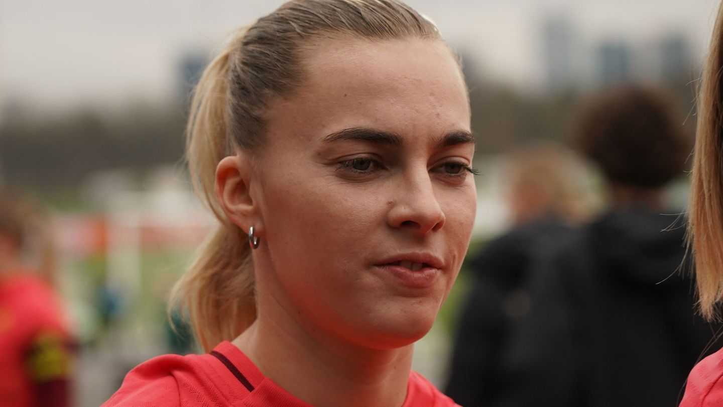 Eintracht-Kapitänin Laura Freigang: Noch eine Chance im Europa Cup? (Archivbild) Foto: Marc Schüler/dpa