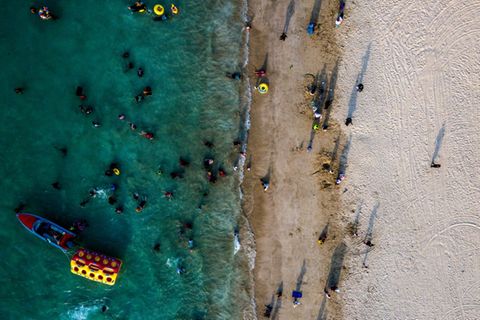 Badestrand in Indonesien