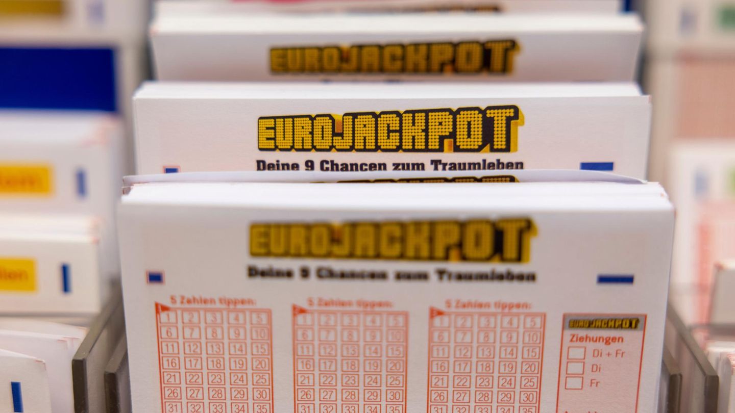Eurojackpot geknackt: Fast 71 Millionen: Glückspilz aus NRW knackt Eurojackpot