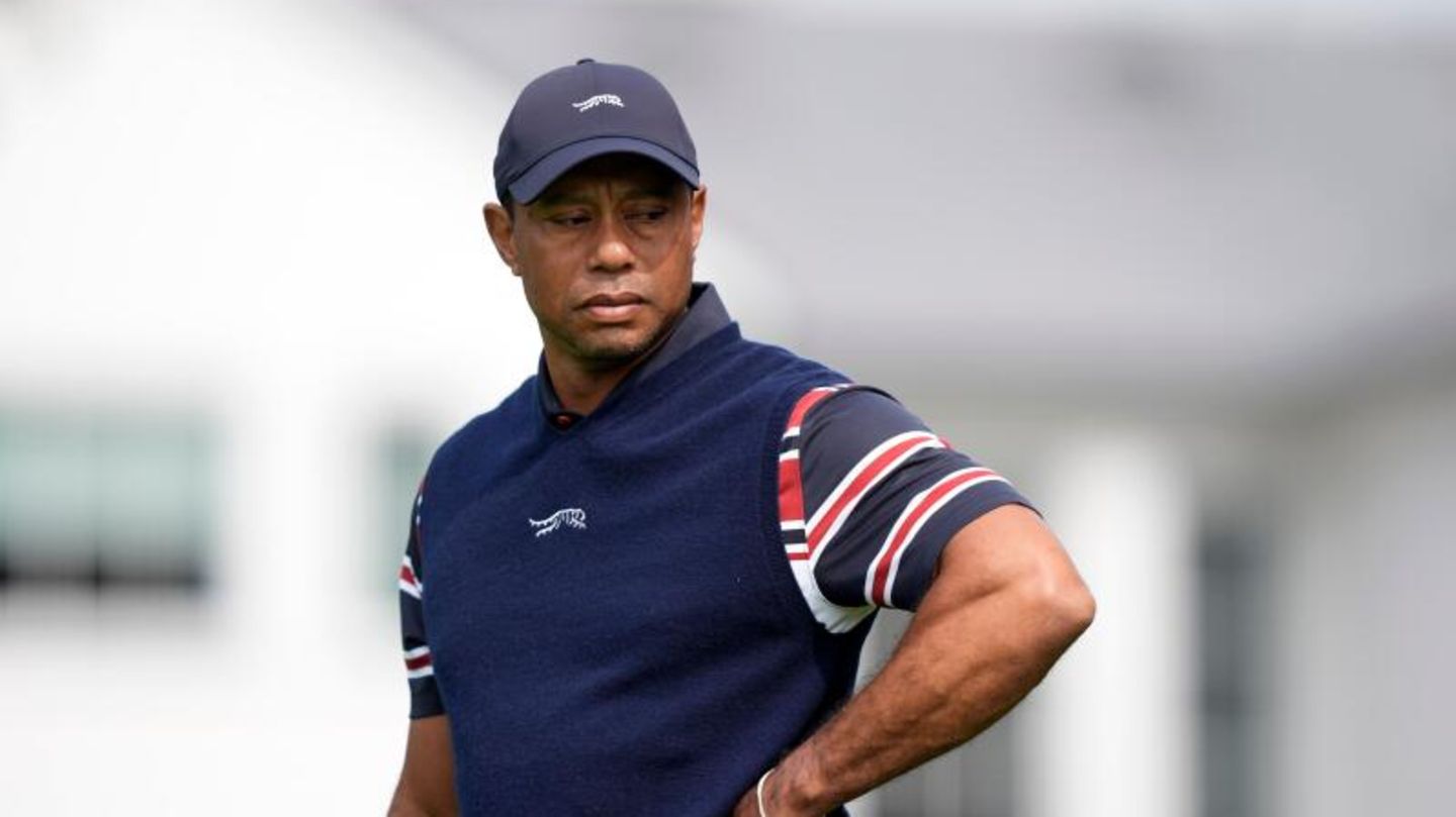 Sport: Tiger Woods kündigt nach Autounfall seinen Rückzug an