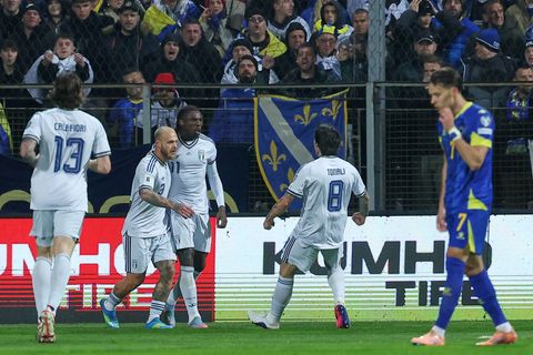 Kean bejubelt Italiens Führungstor. Foto: Armin Durgut/AP/dpa