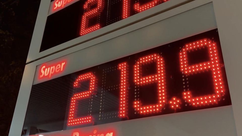 Eine Tankstellenanzeige